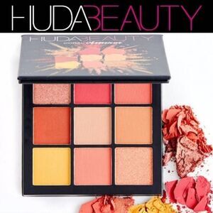 Huda Beauty Obsessions 9-Pan Palette